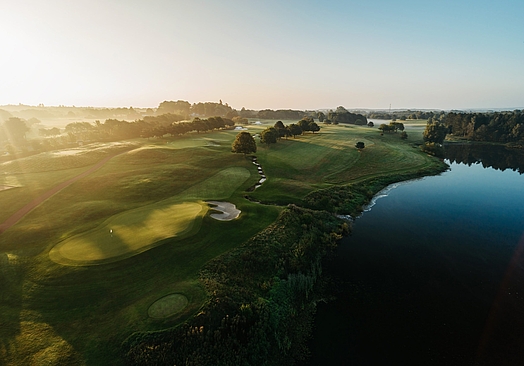 Simons Golf Club